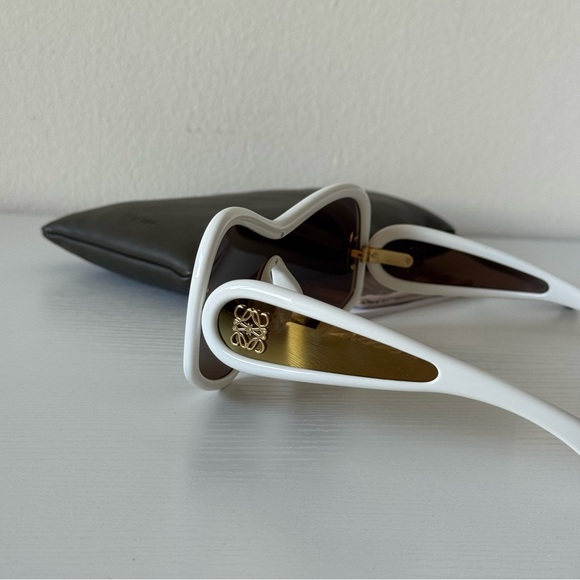 New! Loewe Wave Sunglasses, White/Gold, LW40131I 25G, Authentic - Picture 5 of 9